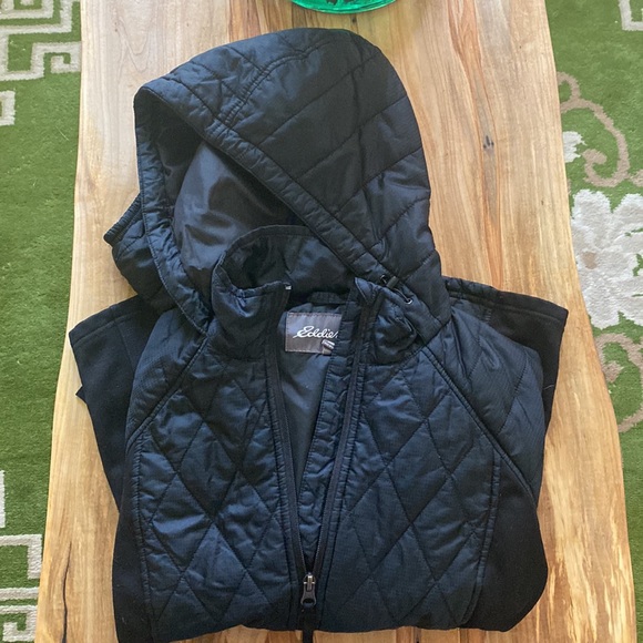 Eddie Bauer fitted quilted jacket - Picture 4 of 5